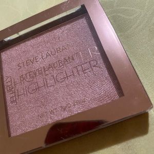 Steve Laurant “ Cotton Candy” highlighter NEW